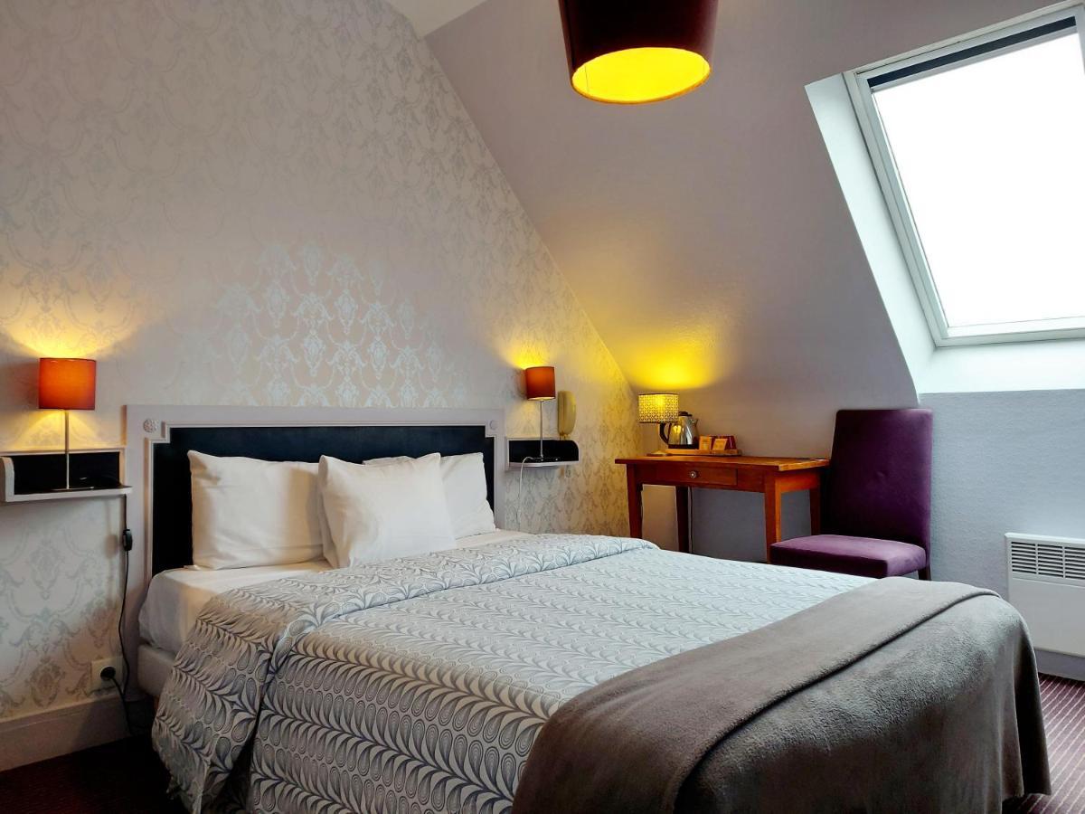 Hotel Mondial Тур Екстериор снимка