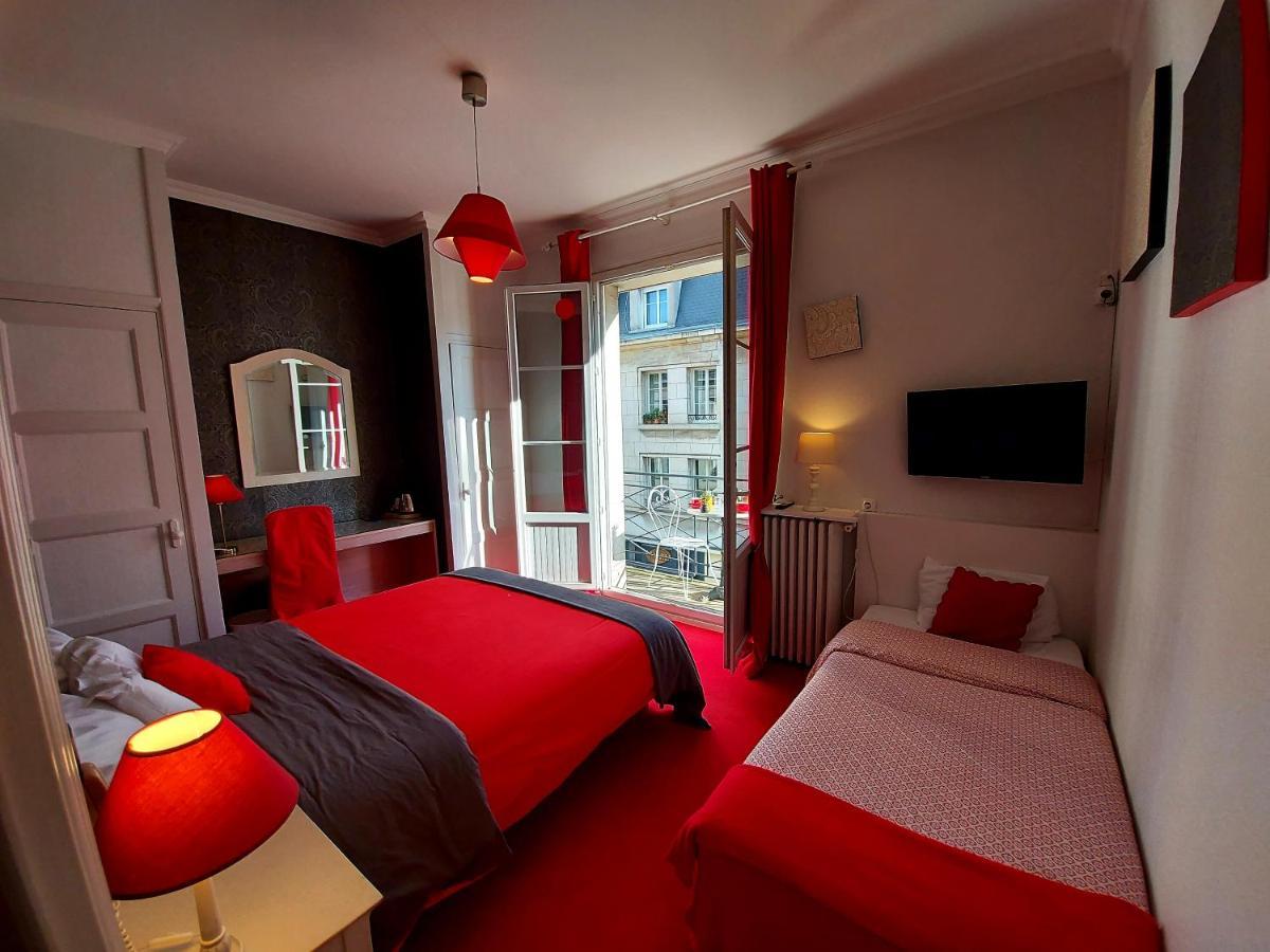 Hotel Mondial Тур Екстериор снимка