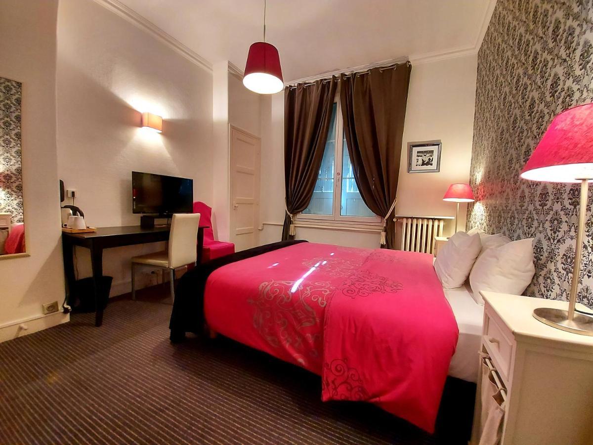 Hotel Mondial Тур Екстериор снимка