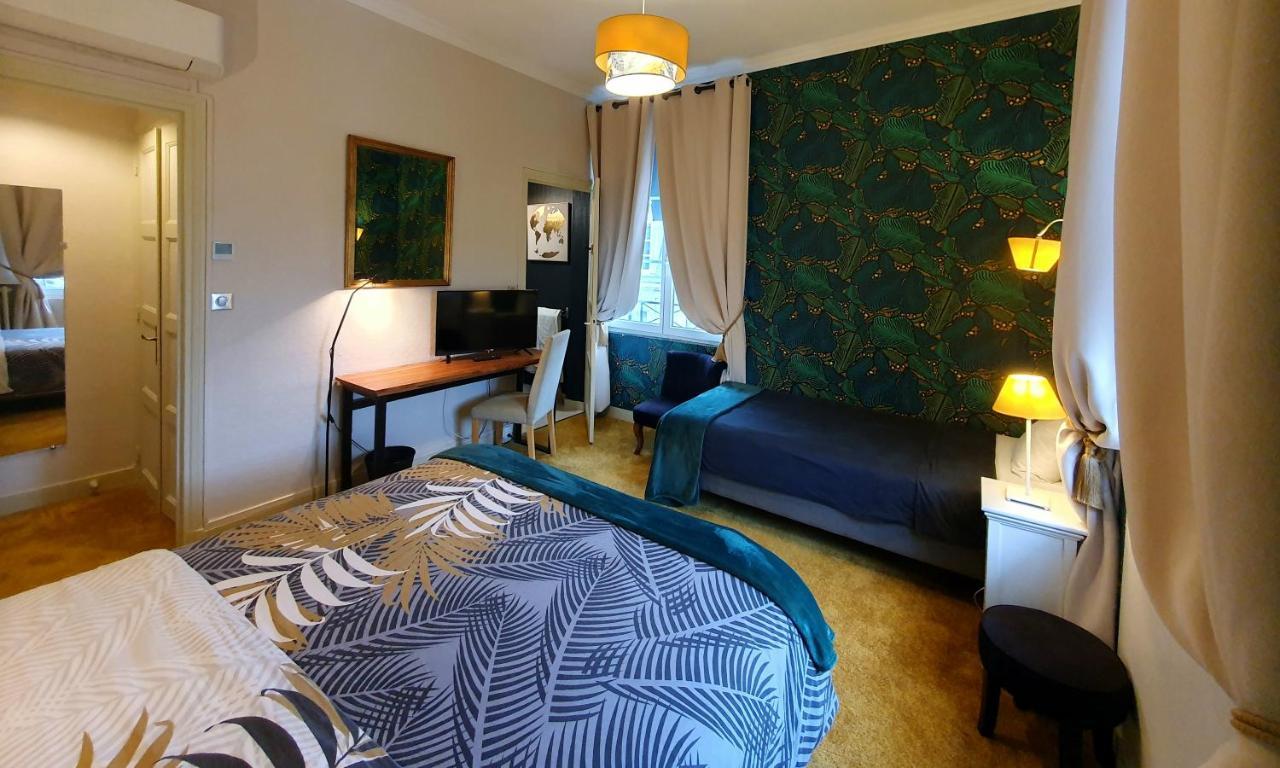 Hotel Mondial Тур Екстериор снимка